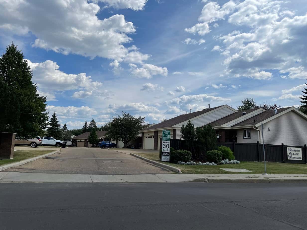 Horizon Whitemud · 55+ Adult Bungalow Villa in Southwest Edmonton
