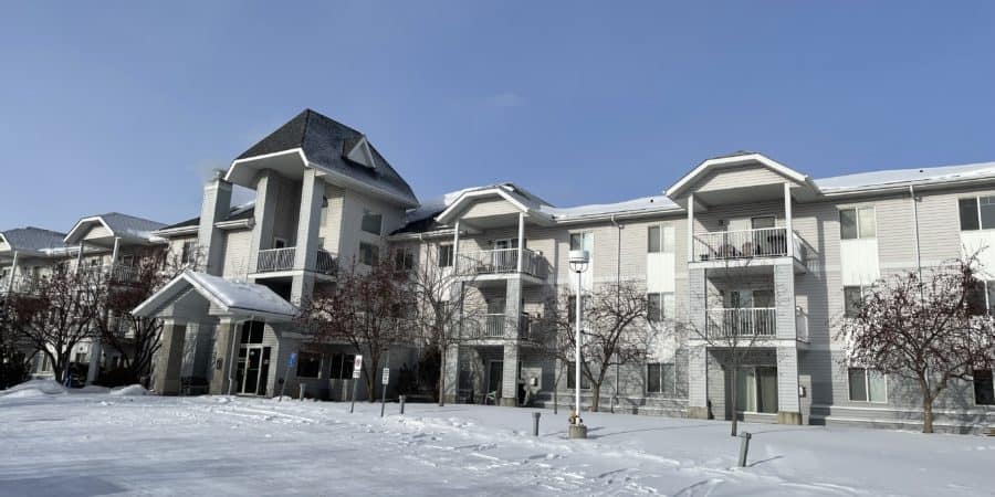 Blackburne Park - apartment condos in SW Edmonton