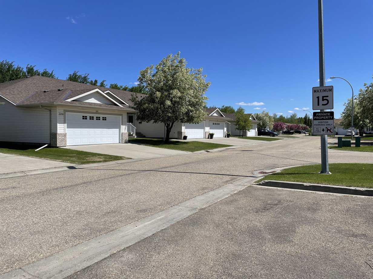 Ravine Villas · 45+ Adult Bungalows in Leduc