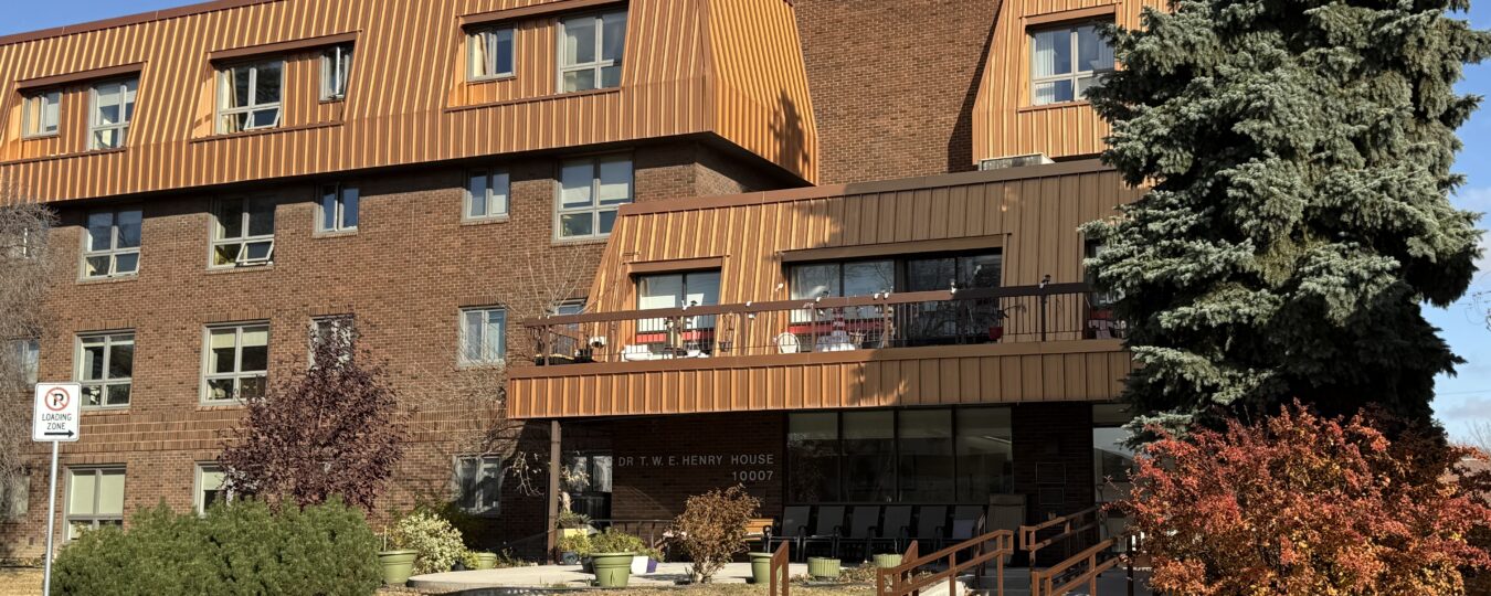 Dr TWE Henry House - Fort Saskatchewan