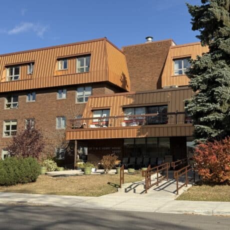 Dr TWE Henry House - Fort Saskatchewan